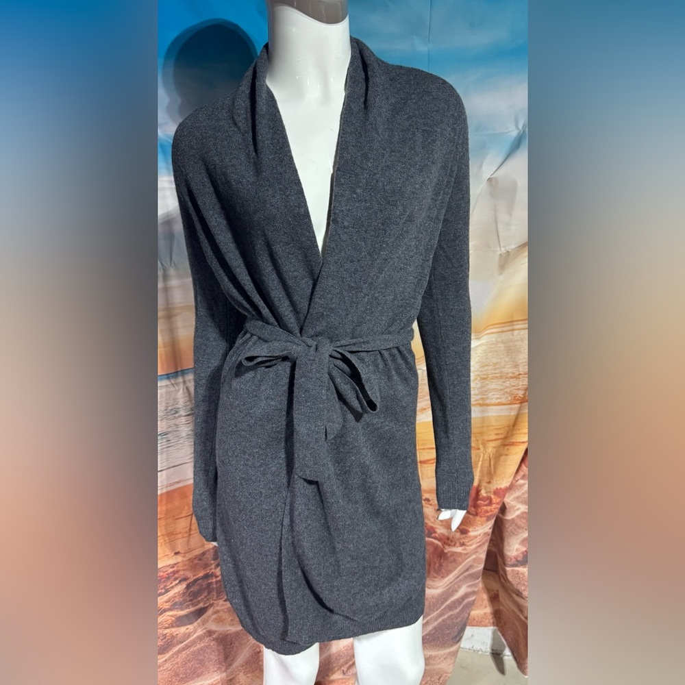 NWT Theory Ashtry Cashmere Sweater